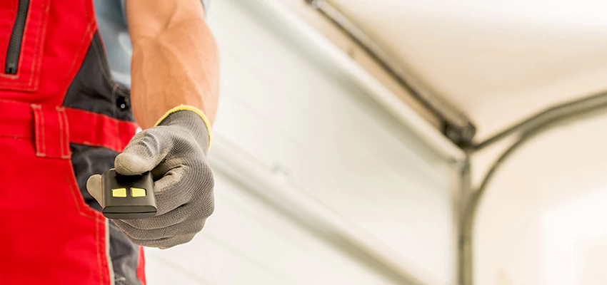 Residential Garage Door Security in Guadalupe, California