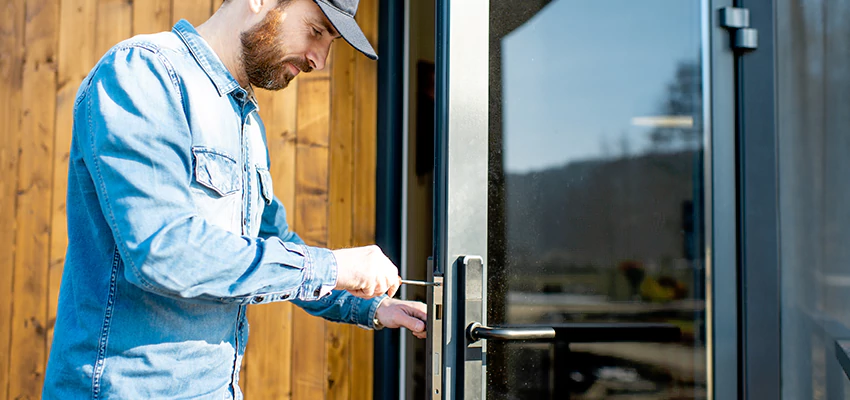 Frameless Glass Storefront Door Locks Replacement in Guadalupe, CA