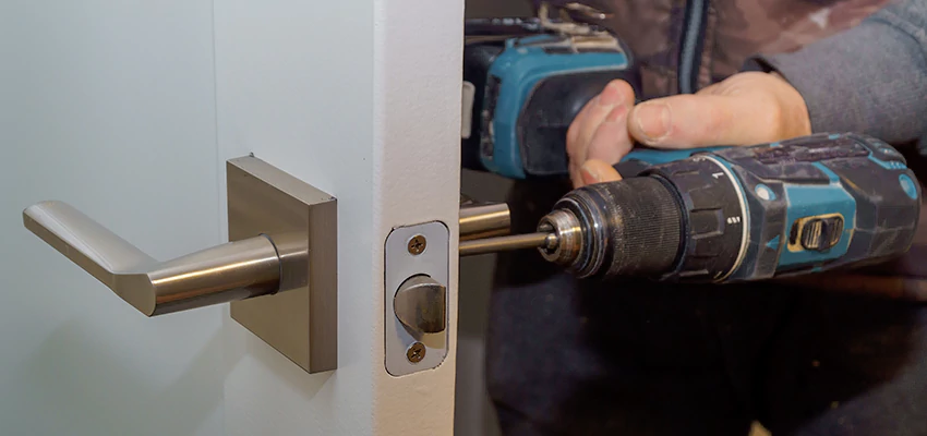 Broken Door Handle Lock Repair in Guadalupe, California