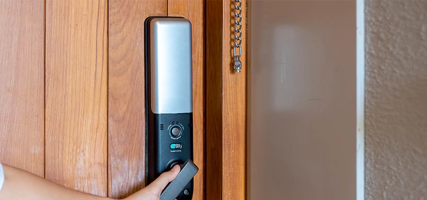 Home Security Electronic Locks Upgrades in Guadalupe, CA